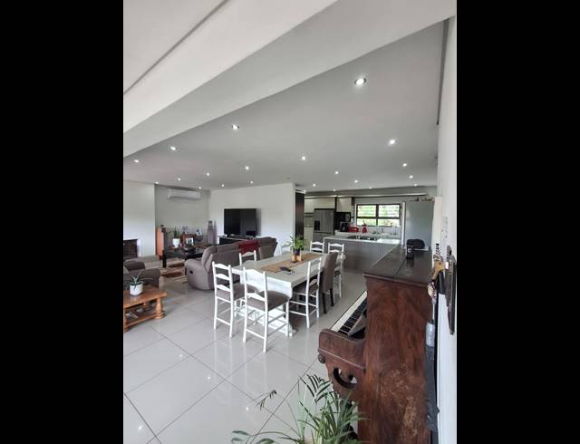 3 BEDROOM HOUSE FOR SALE IN WESTVILLE